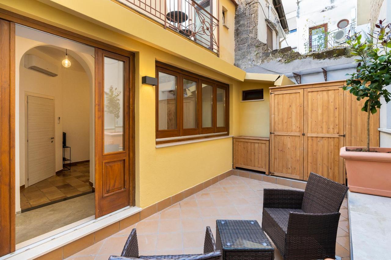 San Cesareo 64 Suite Sorrento Dış mekan fotoğraf